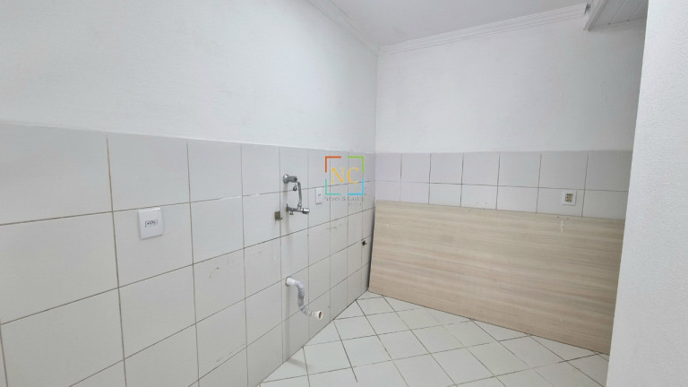 Imagem Apartamento com 2 Quartos à Venda, 46 m² em Serraria - São José
