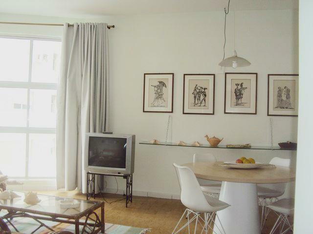 Imagem Apartamento com 2 Quartos à Venda, 100 m² em Pitangueiras - Guarujá