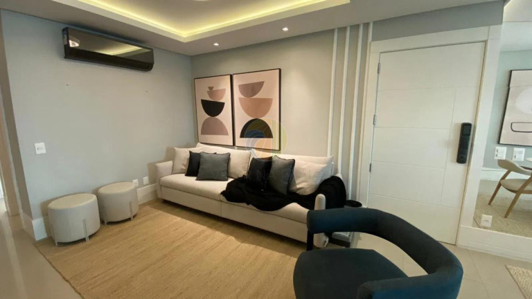 Apartamento com 3 Quartos à Venda, 138 m² em Balneário Camboriú