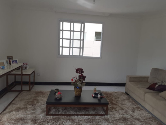 Imagem Casa com 4 Quartos à Venda, 242 m² em Abrantes - Camaçari