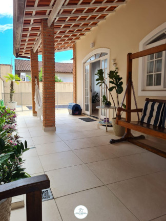 Imagem Casa com 3 Quartos à Venda, 180 m² em Balneário Três Marias - Peruíbe