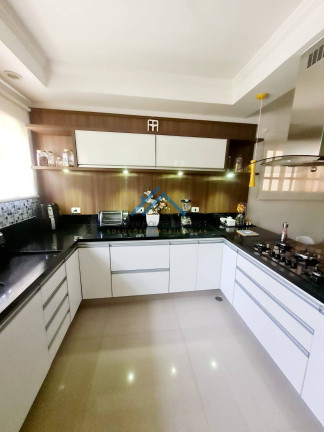 Imagem Casa com 3 Quartos à Venda, 323 m² em Morada Das Flores (aldeia Da Serra) - Santana De Parnaíba
