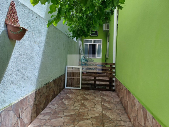 Imagem Casa com 4 Quartos à Venda, 230 m² em Pechincha - Rio De Janeiro Imagem Casa com 4 Quartos à Venda, 230 m² em Pechincha - Rio De Janeiro