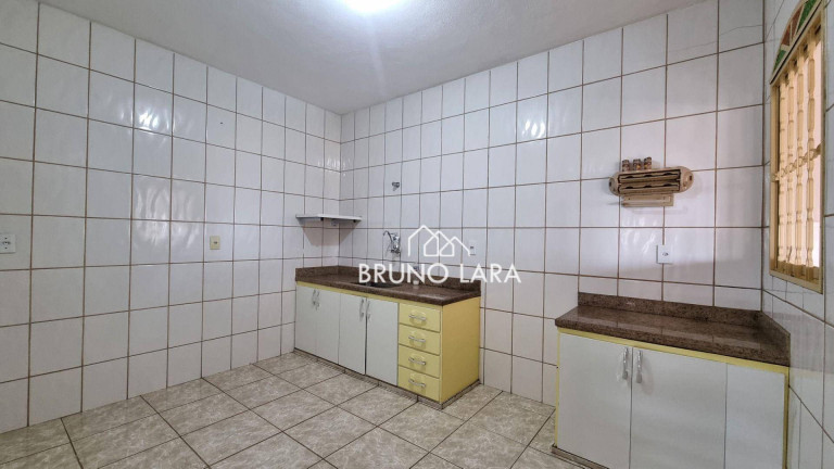 Imagem Casa com 3 Quartos para Alugar, 252 m² em Vale Do Amanhecer - Igarapé Imagem Casa com 3 Quartos para Alugar, 252 m² em Vale Do Amanhecer - Igarapé