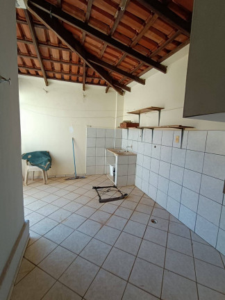 Imagem Casa com 3 Quartos à Venda, 200 m² em Maracanã - Anápolis