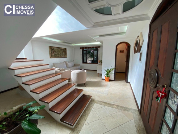 Imagem Sobrado com 4 Quartos à Venda, 300 m² em Dom Bosco - Itajaí