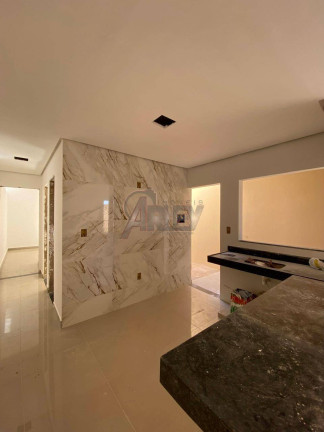 Imagem Casa com 3 Quartos à Venda, 50 m² em Delfino Magalhães - Montes Claros