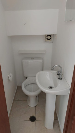 Imagem Casa com 2 Quartos à Venda, 211 m² em Granja Viana - Cotia