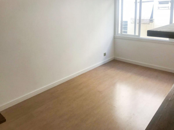 Imagem Apartamento com 2 Quartos à Venda, 68 m² em Laranjeiras - Rio De Janeiro Imagem Apartamento com 2 Quartos à Venda, 68 m² em Laranjeiras - Rio De Janeiro