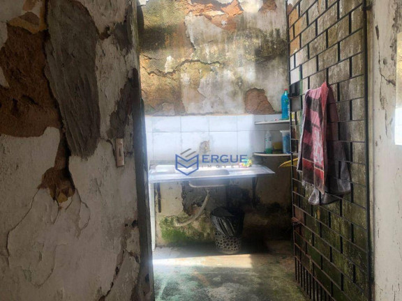 Imagem Casa com 2 Quartos à Venda, 130 m² em Parangaba - Fortaleza