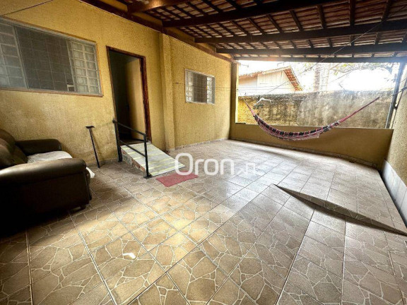 Imagem Casa com 4 Quartos à Venda, 287 m² em Parque Das Flores - Goiânia