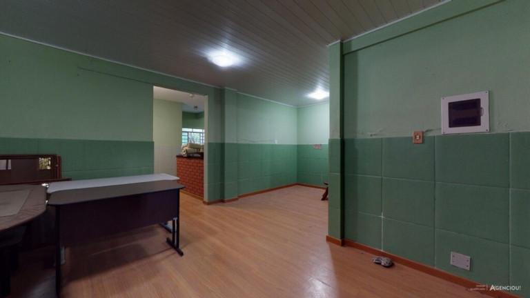 Imagem Imóvel com 3 Quartos à Venda, 390 m² em Agronomia - Porto Alegre Imagem Imóvel com 3 Quartos à Venda, 390 m² em Agronomia - Porto Alegre