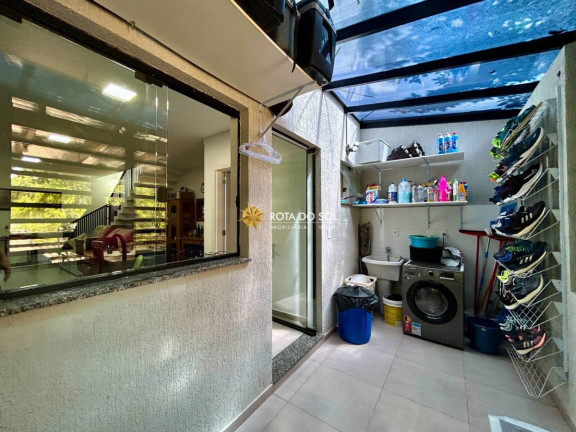 Imagem Sobrado com 2 Quartos à Venda, 86 m² em Bombas - Bombinhas Imagem Sobrado com 2 Quartos à Venda, 86 m² em Bombas - Bombinhas
