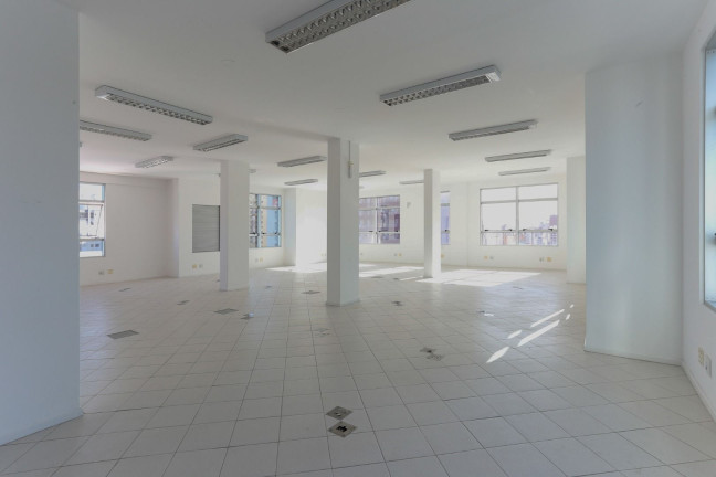 Imagem Sala Comercial para Alugar, 153 m² em Centro - Florianópolis Imagem Sala Comercial para Alugar, 153 m² em Centro - Florianópolis