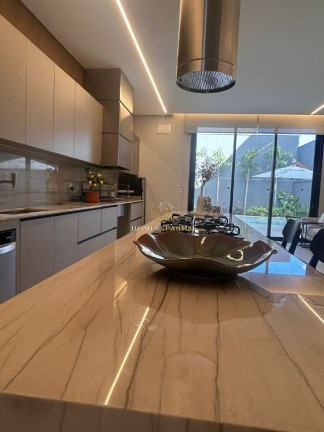 Imagem Casa com 4 Quartos à Venda, 300 m² em Jardins Itália - Goiânia Imagem Casa com 4 Quartos à Venda, 300 m² em Jardins Itália - Goiânia