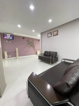 Casa com 2 Quartos à Venda, 200 m² em Barcelona - Serra
