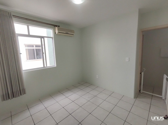 Imagem Apartamento com 3 Quartos à Venda, 100 m² em Balneário - Florianópolis