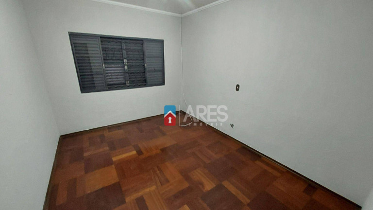 Imagem Casa com 3 Quartos à Venda, 188 m² em Parque Novo Mundo - Americana Imagem Casa com 3 Quartos à Venda, 188 m² em Parque Novo Mundo - Americana