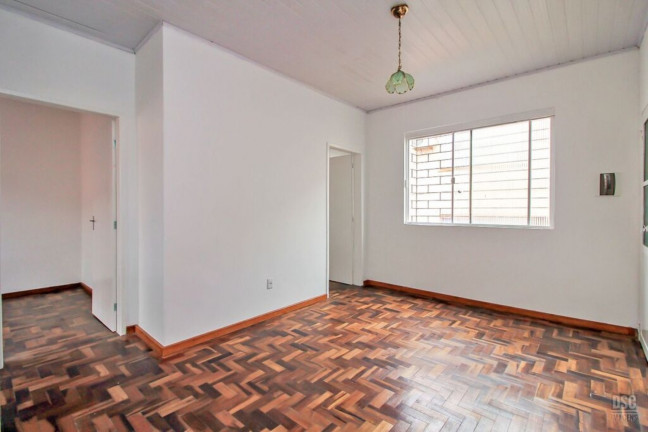 Imóvel com 2 Quartos à Venda, 42 m² em Cristal - Porto Alegre