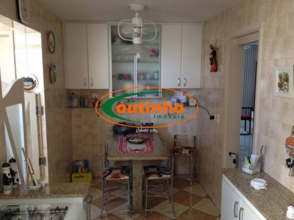 Imagem Apartamento com 2 Quartos à Venda, 99 m² em Tijuca - Rio De Janeiro Imagem Apartamento com 2 Quartos à Venda, 99 m² em Tijuca - Rio De Janeiro