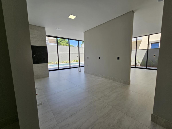 Imagem Casa com 4 Quartos à Venda, 320 m² em Vila Yolanda - Foz Do Iguaçu Imagem Casa com 4 Quartos à Venda, 320 m² em Vila Yolanda - Foz Do Iguaçu