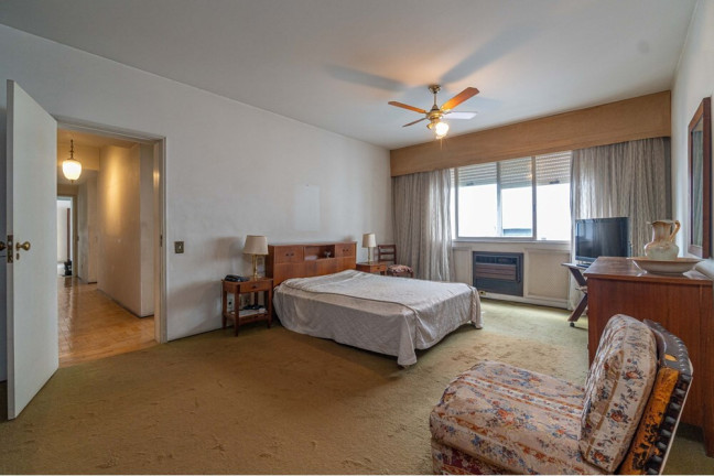 Imagem Apartamento com 4 Quartos à Venda, 277 m² em Auxiliadora - Porto Alegre Imagem Apartamento com 4 Quartos à Venda, 277 m² em Auxiliadora - Porto Alegre
