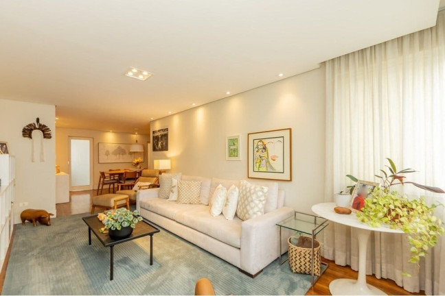 Imagem Apartamento com 3 Quartos à Venda, 141 m² em Itaim Bibi - São Paulo