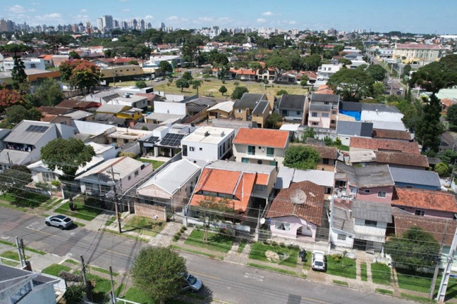 Imagem Casa com 6 Quartos à Venda, 344 m² em Santa Quitéria - Curitiba Imagem Casa com 6 Quartos à Venda, 344 m² em Santa Quitéria - Curitiba