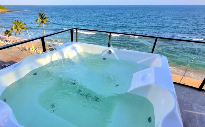 Imagem Imóvel com 2 Quartos à Venda, 74 m² em Barra - Salvador Imagem Imóvel com 2 Quartos à Venda, 74 m² em Barra - Salvador