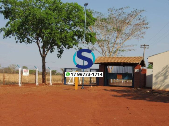 Imagem Terreno à Venda, 450 m² em Vale Do Formoso - Indiaporã Imagem Terreno à Venda, 450 m² em Vale Do Formoso - Indiaporã