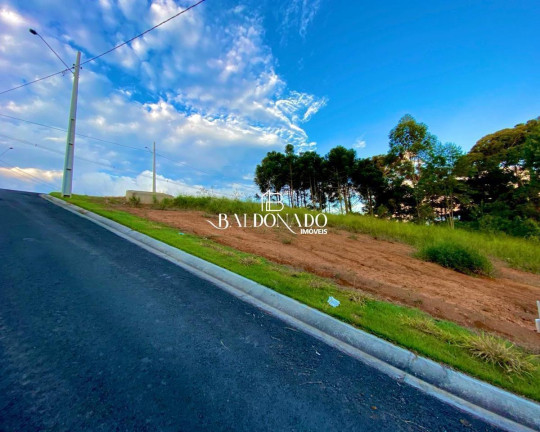 Imagem Terreno à Venda, 200 m² em Centro - Extrema Imagem Terreno à Venda, 200 m² em Centro - Extrema