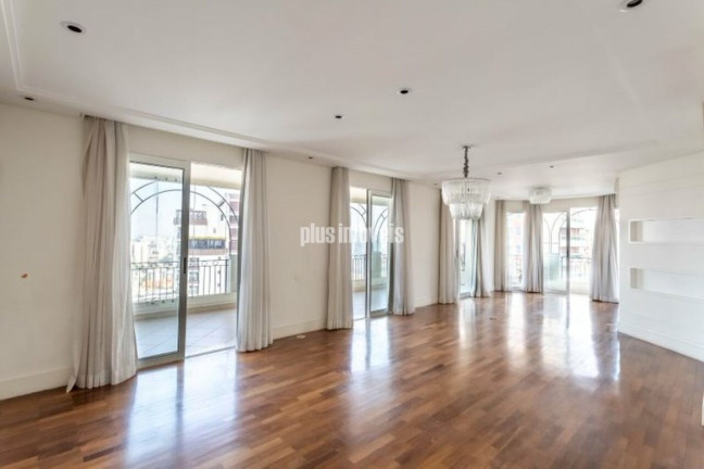 Imagem Apartamento com 3 Quartos à Venda, 260 m² em Panamby - São Paulo Imagem Apartamento com 3 Quartos à Venda, 260 m² em Panamby - São Paulo