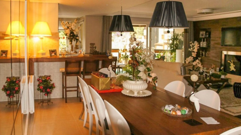 Imagem Apartamento com 3 Quartos à Venda, 188 m² em Centro - Gramado
