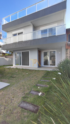 Imagem Imóvel com 3 Quartos à Venda, em Morrinhos - Garopaba Imagem Imóvel com 3 Quartos à Venda, em Morrinhos - Garopaba