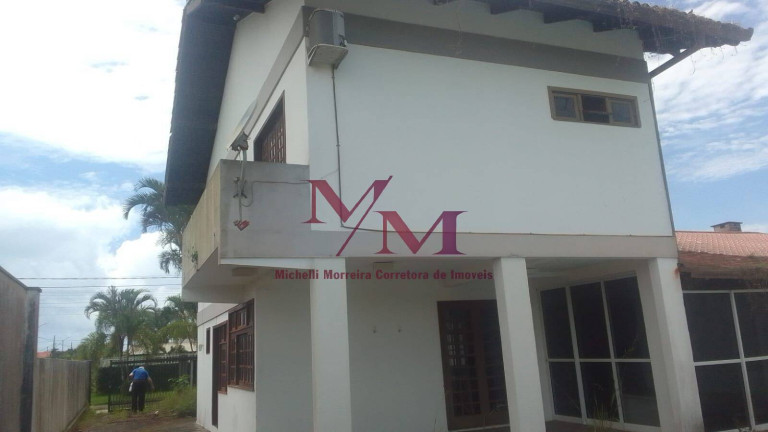 Imagem Sobrado com 3 Quartos à Venda, 360 m² em Nereidas - Guaratuba