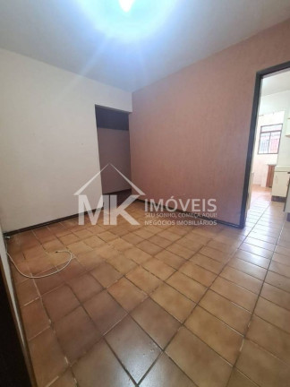 Imagem Casa com 3 Quartos à Venda, 220 m² em Capão Da Imbuia - Curitiba