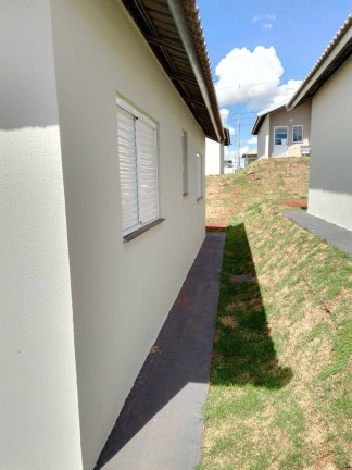 Imagem Casa com 2 Quartos para Alugar, em Arapongas Imagem Casa com 2 Quartos para Alugar, em Arapongas