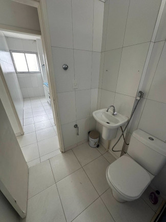 Imagem Apartamento com 2 Quartos à Venda, 79 m² em Vila Guilhermina - Praia Grande