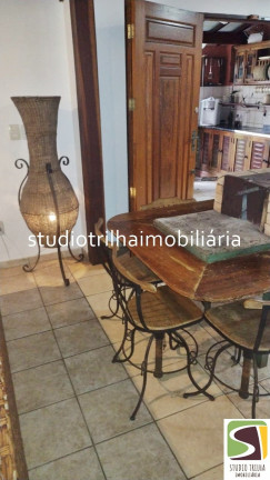 Imagem Casa com 4 Quartos à Venda, em Pereque - Ilhabela Imagem Casa com 4 Quartos à Venda, em Pereque - Ilhabela
