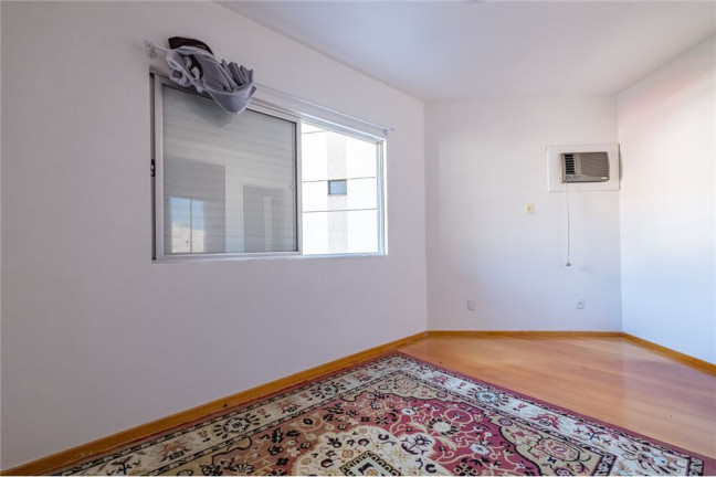 Imagem Imóvel com 2 Quartos à Venda,  em Centro - Florianópolis