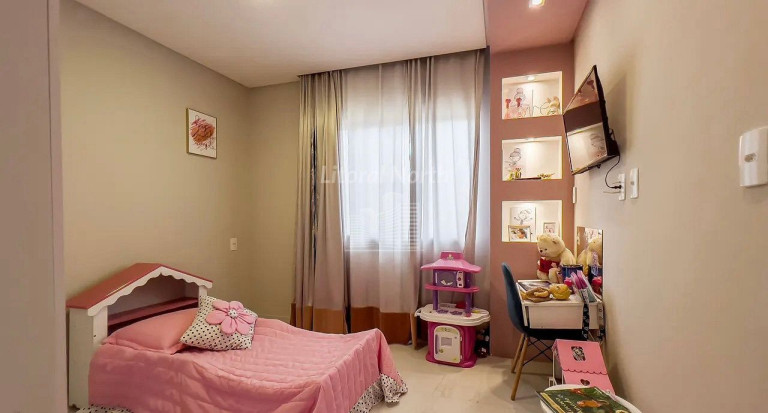 Imagem Casa com 3 Quartos à Venda, 270 m² em São João - Itajaí Imagem Casa com 3 Quartos à Venda, 270 m² em São João - Itajaí