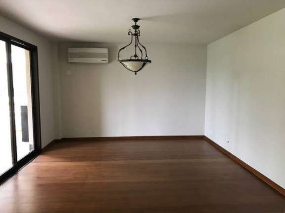 Imagem Casa com 4 Quartos à Venda, 844 m² em Alphaville - Barueri