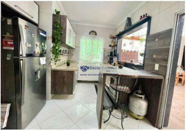 Imagem Sobrado com 3 Quartos à Venda, 210 m² em Vila Galvão - Guarulhos