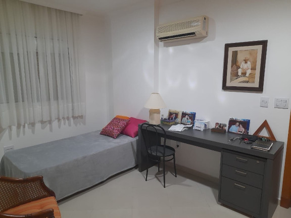 Imagem Apartamento com 3 Quartos à Venda, 144 m² em Gonzaga - Santos