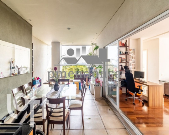 Apartamento com 2 Quartos à Venda, 127 m² em Vila Ipojuca - São Paulo