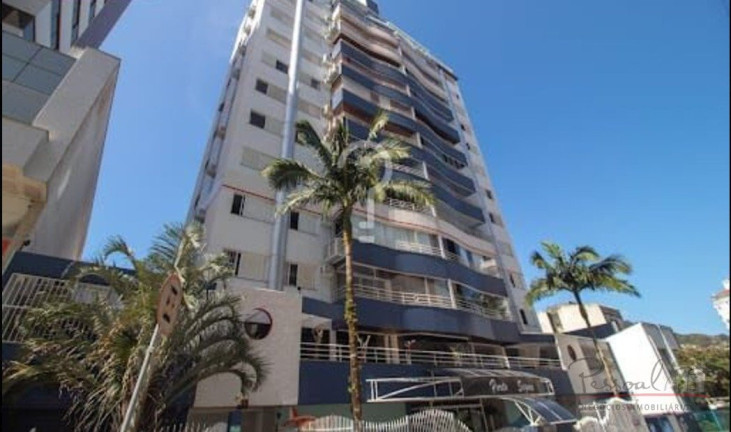 Apartamento com 4 Quartos à Venda, 206 m² em Centro - Florianópolis