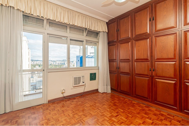 Imagem Apartamento com 4 Quartos à Venda, 155 m² em Independência - Porto Alegre Imagem Apartamento com 4 Quartos à Venda, 155 m² em Independência - Porto Alegre