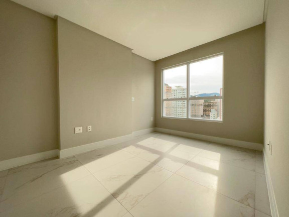 Imagem Apartamento com 4 Quartos à Venda, 179 m² em Meia Praia - Itapema Imagem Apartamento com 4 Quartos à Venda, 179 m² em Meia Praia - Itapema