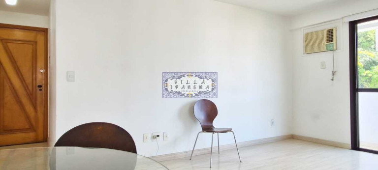 Imagem Apartamento com 1 Quarto à Venda, 66 m² em Copacabana - Rio De Janeiro Imagem Apartamento com 1 Quarto à Venda, 66 m² em Copacabana - Rio De Janeiro