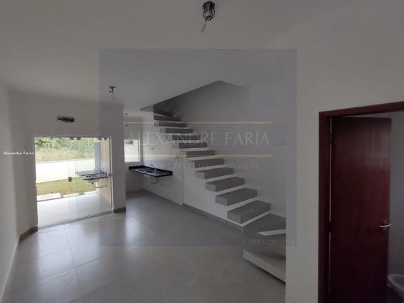 Imagem Casa com 2 Quartos à Venda, 75 m² em Santiago - São Sebastião